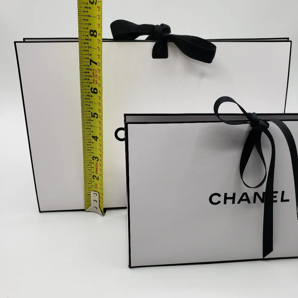 CHANEL 2 Gift Bags with Camellia Card